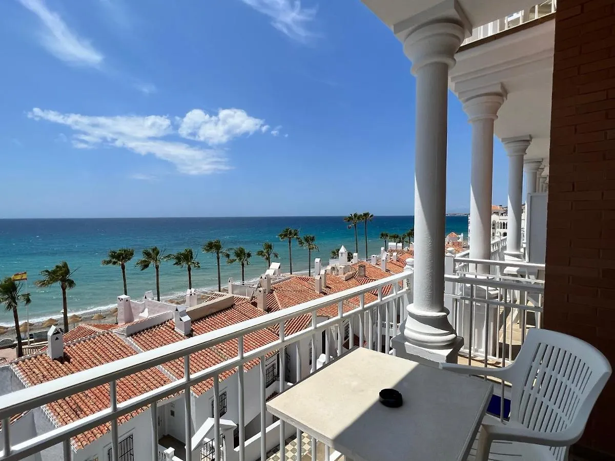 ****  Perla Marina Otel Nerja İspanya