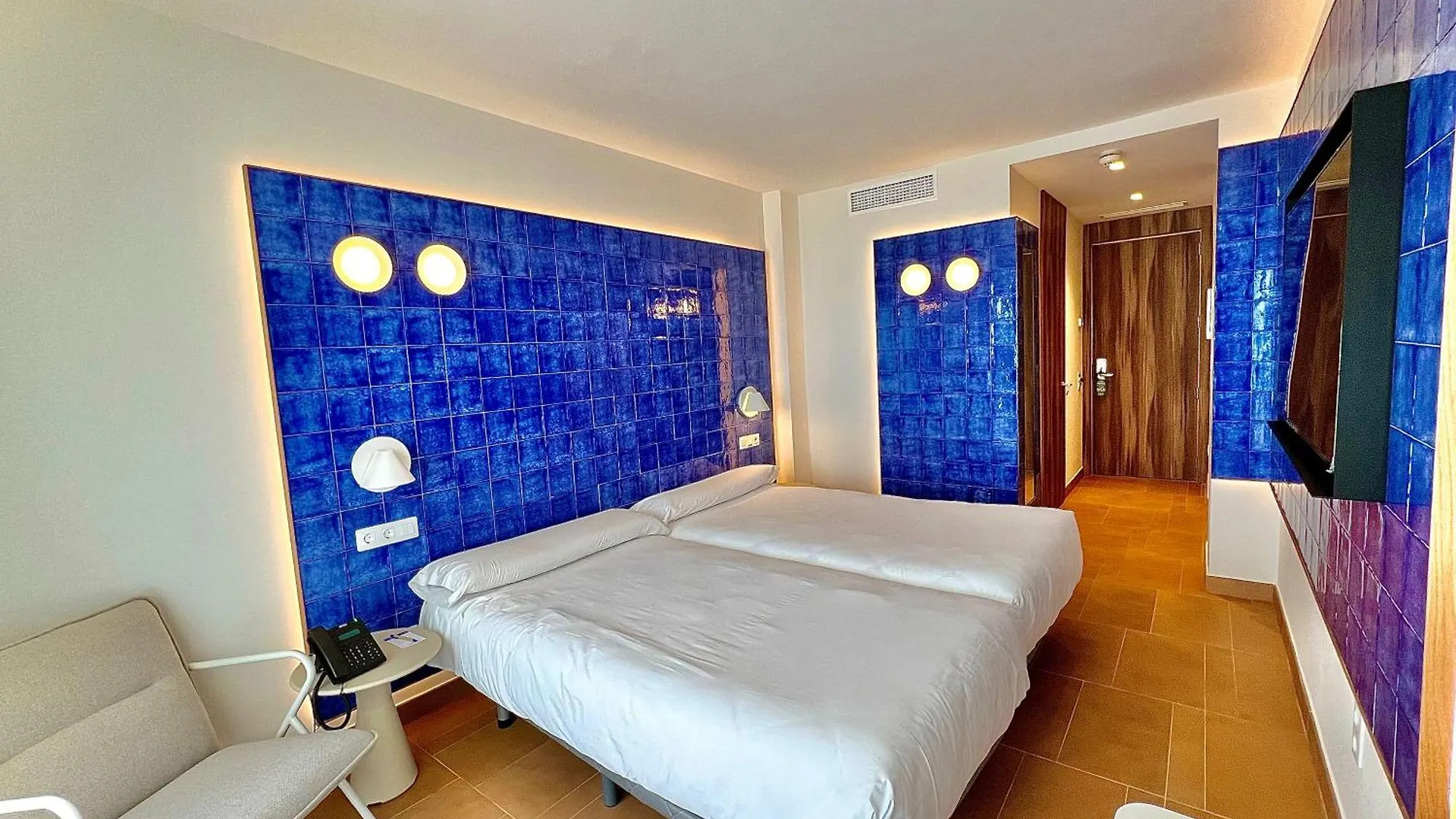****  Perla Marina Otel Nerja İspanya